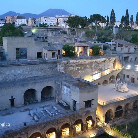 Ercolano City Center ภายนอก รูปภาพ