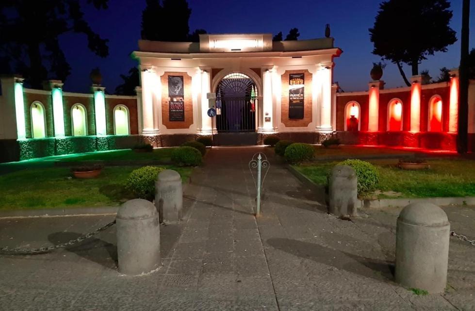 Ercolano City Center ภายนอก รูปภาพ